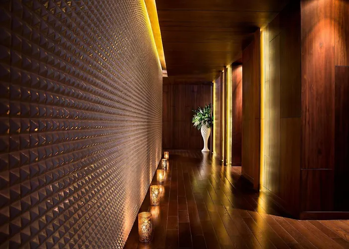 Hotel Marriott Executive Bangkok, Sukhumvit Thonglor 4*
