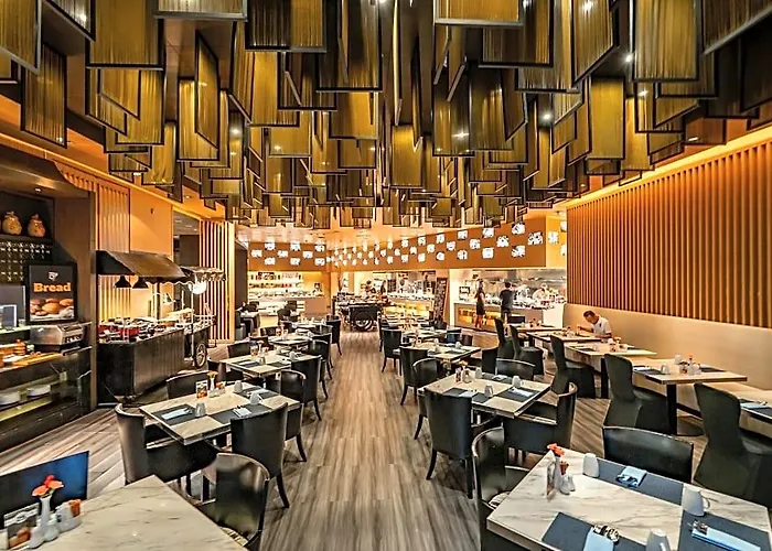 Hotel Marriott Executive Bangkok, Sukhumvit Thonglor 4*